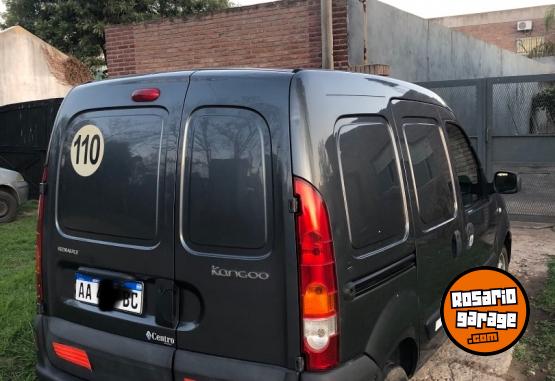 Utilitarios - Renault Kangoo 2016 Nafta 225000Km - En Venta