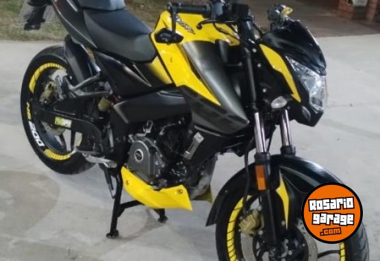 Motos - Bajaj Rouser NS 200 2021 Nafta 7800Km - En Venta