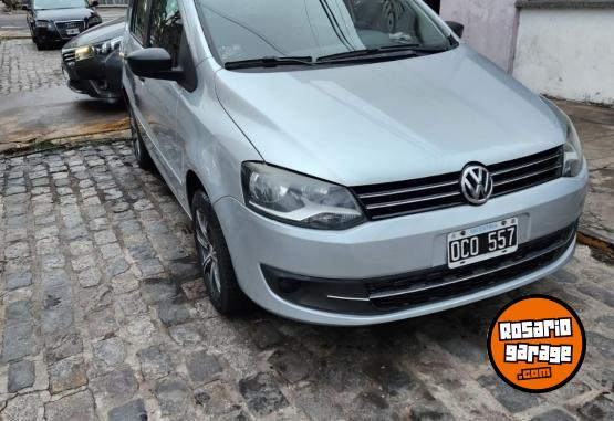 Autos - Volkswagen Suran 2014 GNC 100000Km - En Venta