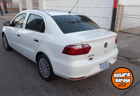 Autos - Volkswagen Voyage 2013 GNC  - En Venta