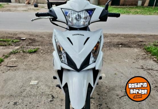 Motos - Honda Wave 2023 Nafta 4800Km - En Venta