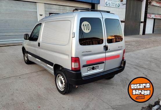 Utilitarios - Citroen Berlingo 2015 Nafta 96000Km - En Venta