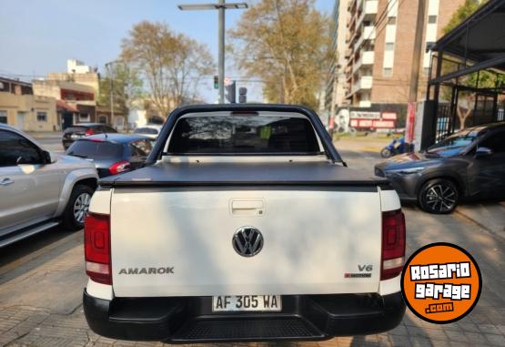 Camionetas - Volkswagen Amarok v6 confort 2022 Diesel 96000Km - En Venta