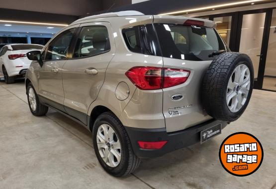 Autos - Ford ECOSPORT TITANIUM 1.6L 2014 Nafta 75000Km - En Venta