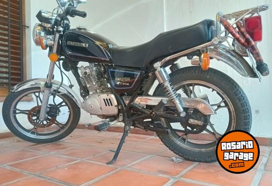 Motos - Suzuki GN 125 2019 Nafta 14000Km - En Venta