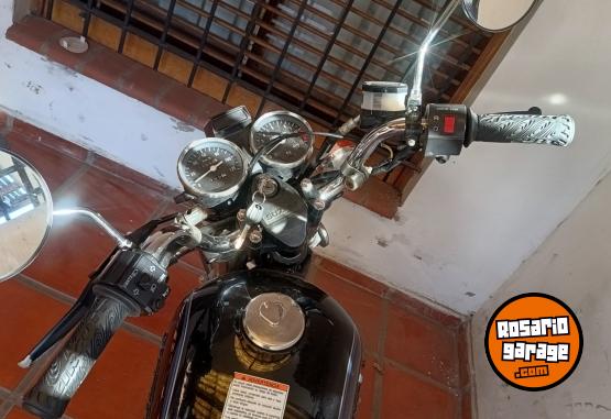 Motos - Suzuki GN 125 2019 Nafta 14000Km - En Venta