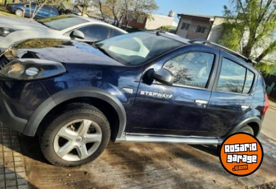 Autos - Renault Sandero Stepway 2011 GNC 150000Km - En Venta