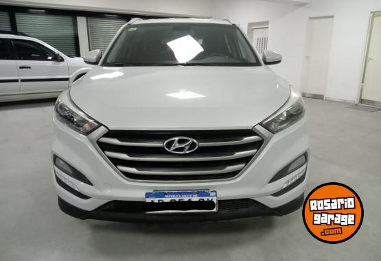 Camionetas - Hyundai TUCSON 4X2  2.0 AT 2017 Nafta 85000Km - En Venta