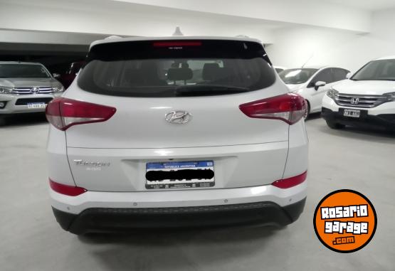 Camionetas - Hyundai TUCSON 4X2  2.0 AT 2017 Nafta 85000Km - En Venta