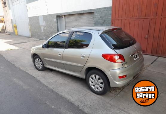 Autos - Peugeot 207 compact 2012 Nafta 135000Km - En Venta