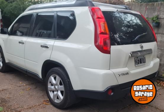 Camionetas - Nissan Xtrail tekna cvt 2009 Nafta 196000Km - En Venta