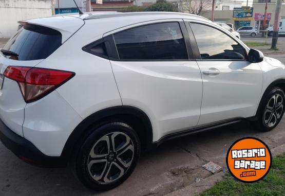 Autos - Honda HRV AT 2016 Nafta 123350Km - En Venta