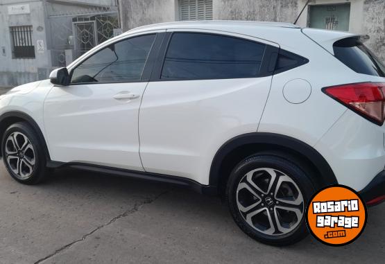 Autos - Honda HRV AT 2016 Nafta 123350Km - En Venta