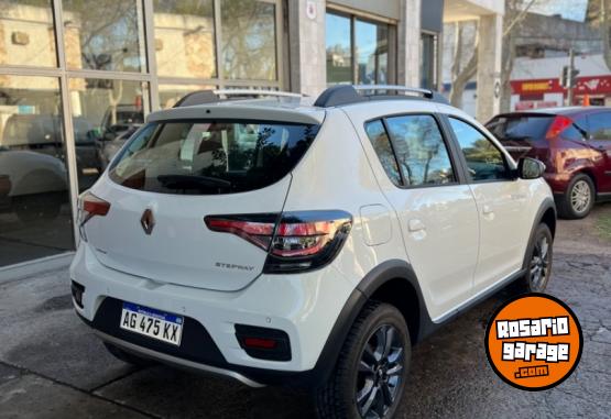 Autos - Renault Sandero Stepway 2024 Nafta 4000Km - En Venta