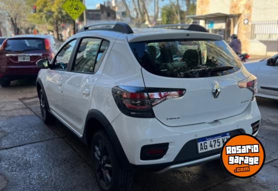 Autos - Renault Sandero Stepway 2024 Nafta 4000Km - En Venta