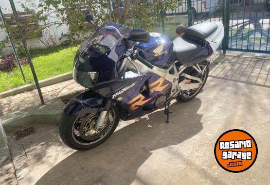 Motos - Honda Cbr 1998 Nafta 73200Km - En Venta