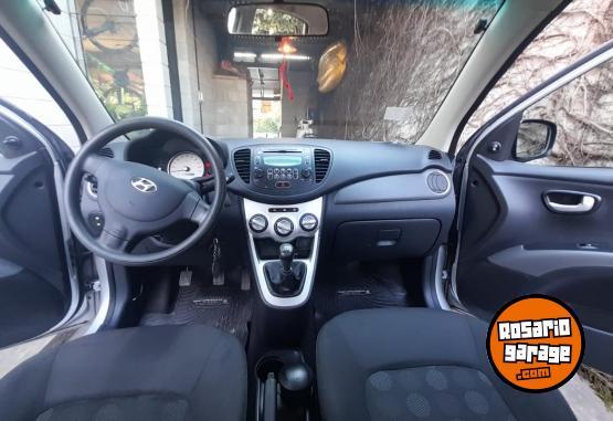 Autos - Hyundai i10 2010 Nafta 84000Km - En Venta