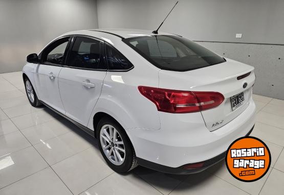 Autos - Ford Focus Se 2015 Nafta 117000Km - En Venta