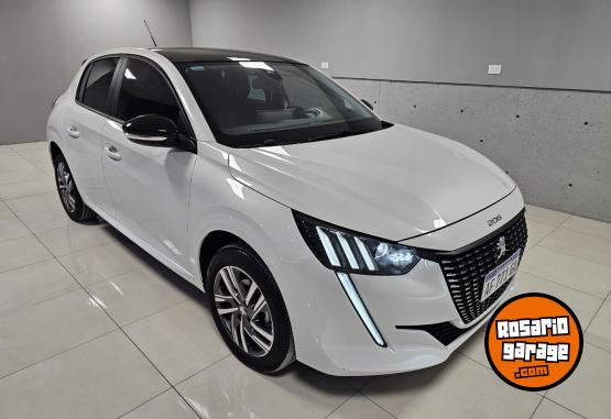 Autos - Peugeot 208 Feline 2023 at 2023 Nafta 5000Km - En Venta