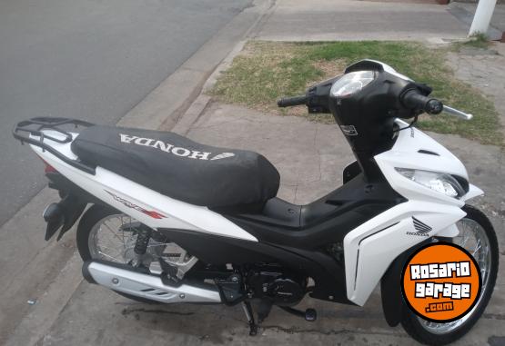 Motos - Honda Wave 2021 Nafta 9300Km - En Venta