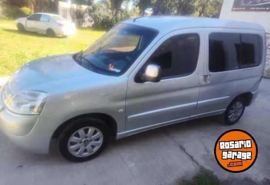 Utilitarios - Citroen Berlingo 2011 GNC 132000Km - En Venta