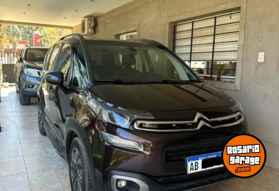 Autos - Citroen C3 aircross 1.6 Shine AT 2017 Nafta 88000Km - En Venta