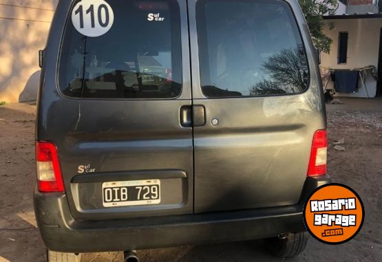 Utilitarios - Citroen Berlingo 2014 GNC 220000Km - En Venta