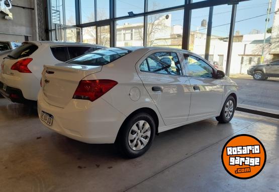 Autos - Chevrolet onix 2021 Nafta 74000Km - En Venta