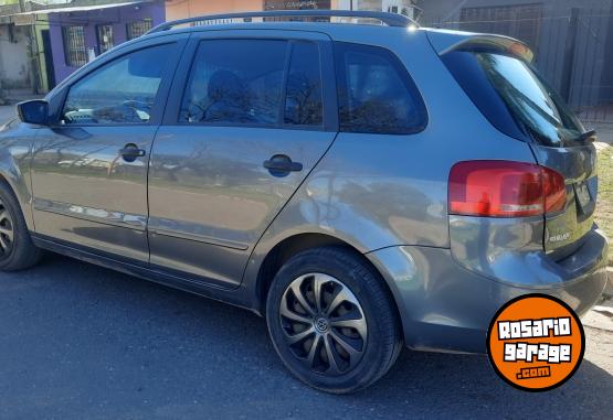 Autos - Volkswagen Suran Comfortline 2010 Nafta 260000Km - En Venta