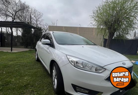 Autos - Ford Focus 2017 Nafta 117000Km - En Venta