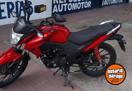 Motos - Honda Twister 2023 Nafta 1000Km - En Venta