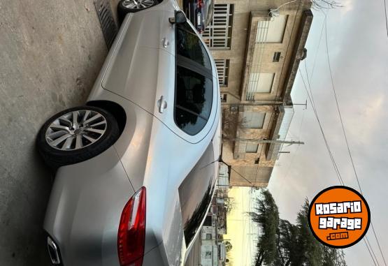 Autos - Peugeot 408 2018 Nafta 110000Km - En Venta