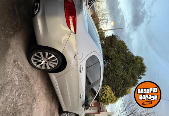 Autos - Peugeot 408 2018 Nafta 110000Km - En Venta