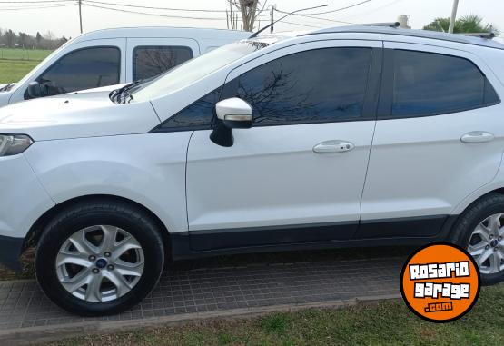 Camionetas - Ford Ecosport Titanium 2013 Nafta 120000Km - En Venta