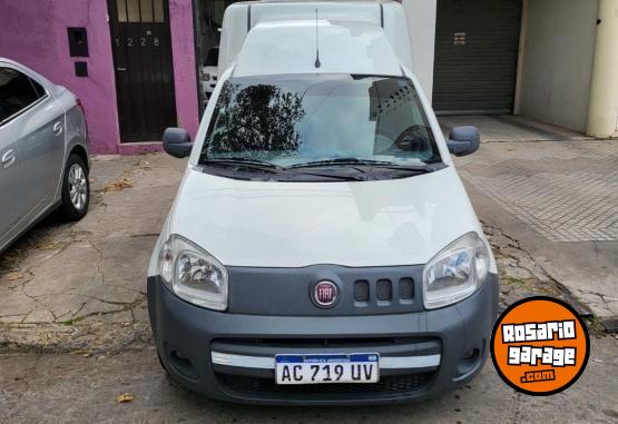 Utilitarios - Fiat Fiorino 2018 Nafta 98000Km - En Venta