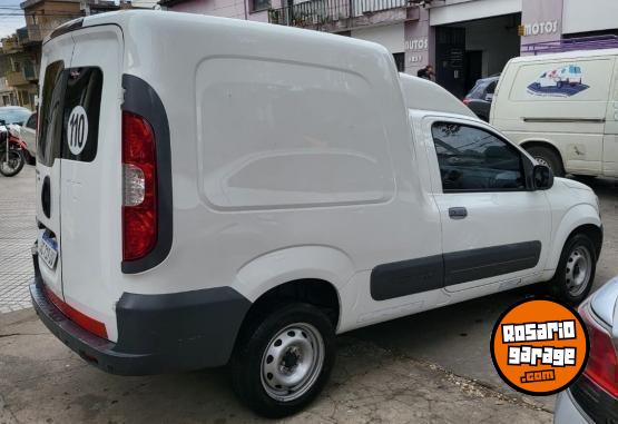 Utilitarios - Fiat Fiorino 2018 Nafta 98000Km - En Venta