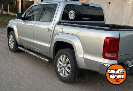 Camionetas - Volkswagen Amarok highline pack 4x4 2011 Diesel 218000Km - En Venta