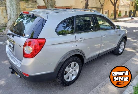 Camionetas - Chevrolet CAPTIVA LT 4X4 7 PASAJERO 2013 Diesel 130000Km - En Venta