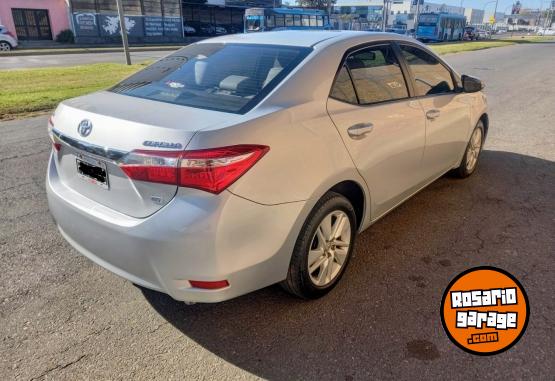 Autos - Toyota COROLLA XEI PACK CUERO 2015 Nafta 140000Km - En Venta