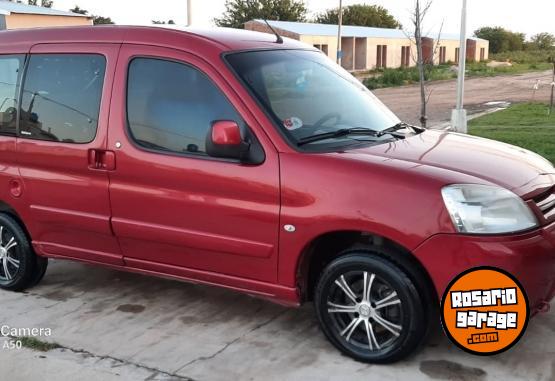 Utilitarios - Citroen Berlingo 2010 GNC 188000Km - En Venta