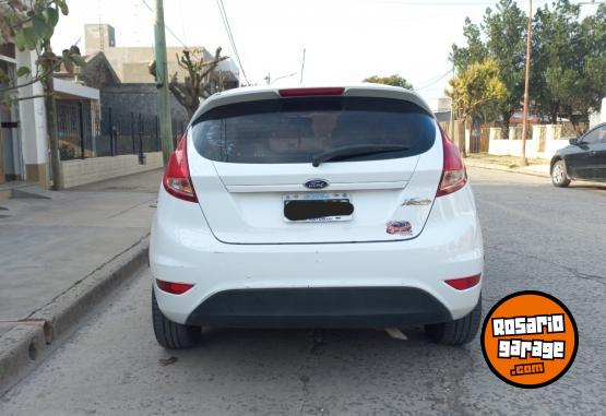 Autos - Ford Fiesta KD 1.6L S 2015 Nafta 190000Km - En Venta