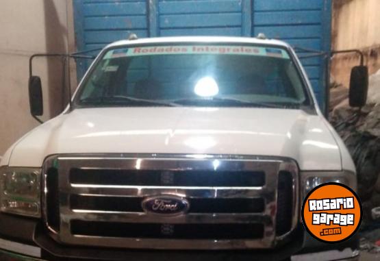 Camiones y Gras - CAMION FORD 4000  DUEO DIRECTO - En Venta