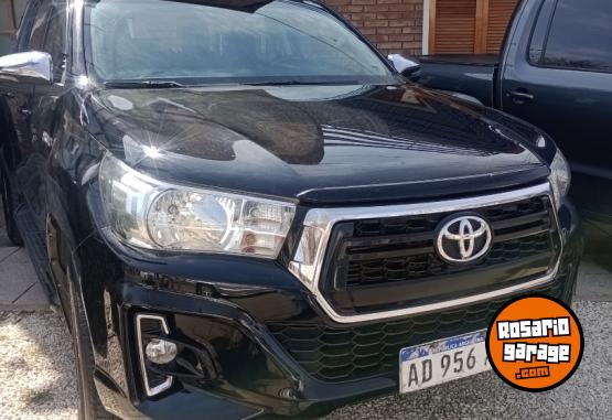 Camionetas - Toyota Hilux SRV 2019 Diesel 126218Km - En Venta