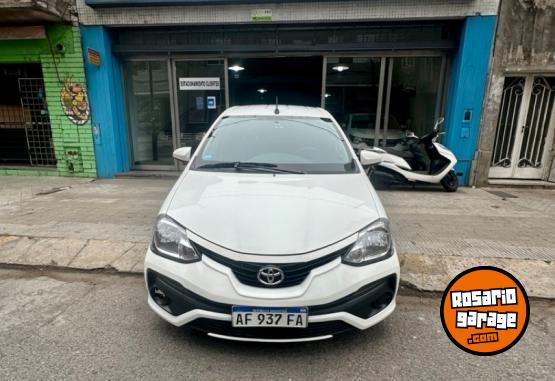 Autos - Toyota Etios x 1.5 2023 Nafta 65000Km - En Venta