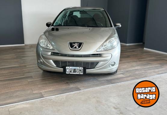 Autos - Peugeot 207 Compact Allure 2013 Nafta 70000Km - En Venta