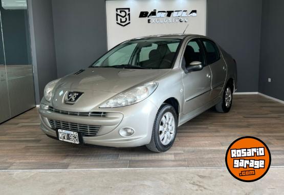 Autos - Peugeot 207 Compact Allure 2013 Nafta 70000Km - En Venta