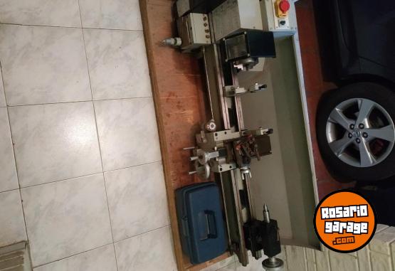 Herramientas - Vendo torno BTA 750 mm Caja Norton - En Venta