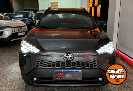 Autos - Toyota COROLLA CROSS SE-G 2024 Nafta 0Km - En Venta