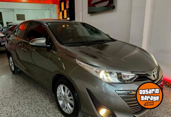 Autos - Toyota YARIS XLS PACK CVT 2019 Nafta 51000Km - En Venta