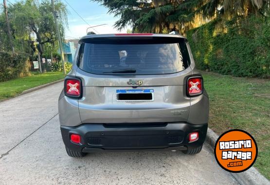 Camionetas - Jeep Jeep Sport Plus 2018 Nafta 91000Km - En Venta